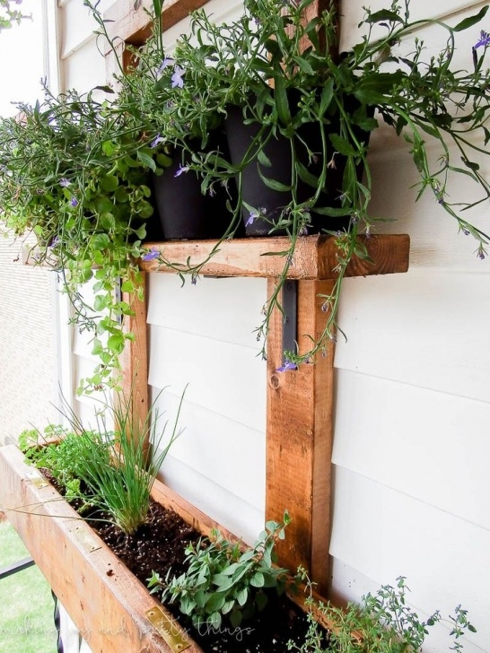 Apartment Balcony Herb Garden Diy Vertical Herb Garden And Planter (2X4 Challenge Picture 621