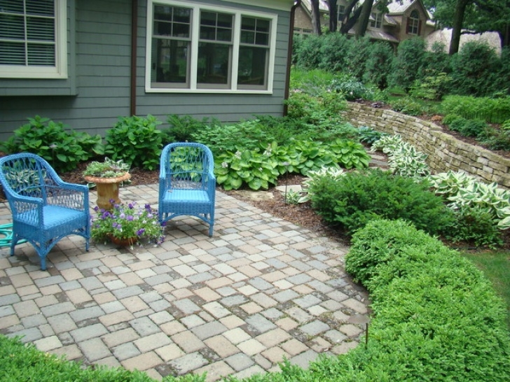 Bachmans Landscape Design Weathered Edge Stone Walls &amp; Patio Project - Traditional Picture 866