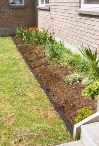 Best Edging For Flower Beds Diy: Flower Bed Edging With Pallets | Garden Edging Image 419