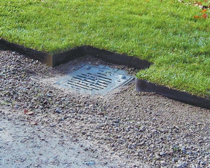 Black Metal Landscape Edging Border Flexible Steel Garden Edging Galvanised &amp; Powder Coated Picture 792
