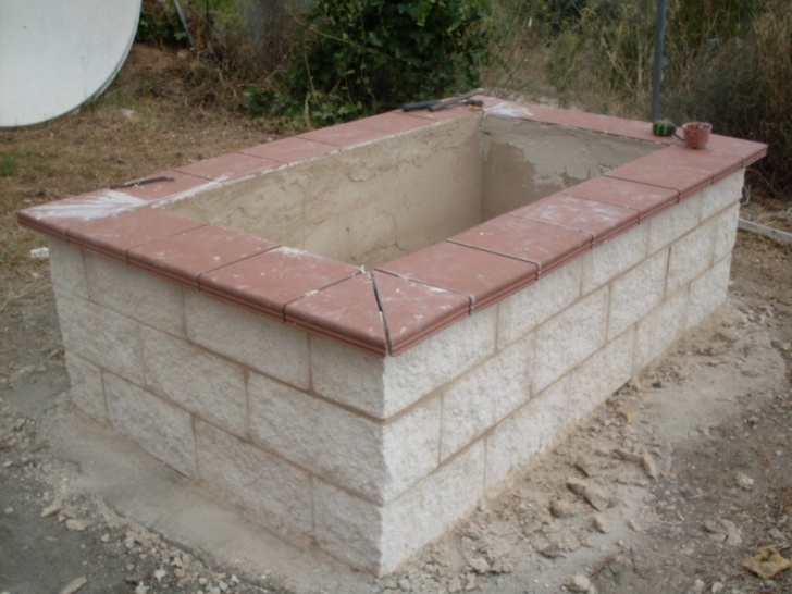 Building A Raised Garden Bed With Landscape Blocks How To Build An Ornamental Raised Bed Garden | Hubpages Image 254