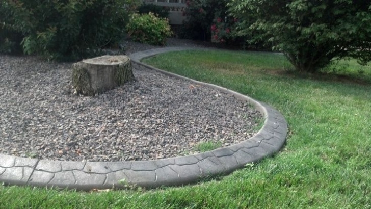 Decorative Flower Bed Edging Accent Curbz Continuous Concrete Landscape Edging With A Photo 066