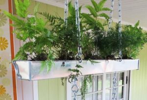 Diy Network Gutter Garden 17 Creative Ways To Repurpose Rain Gutters Photo 329