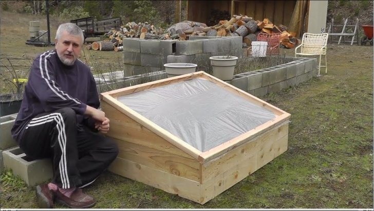 Diy Winter Garden How To Build A Cold Frame For Growing Winter Vegetables Image 307
