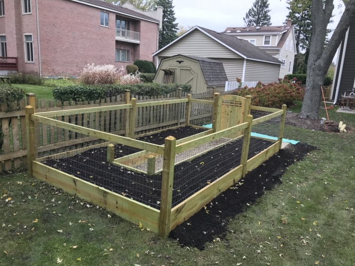 Enclosed Raised Garden Bed Plans The Gated Enclosed Garden - 0 Healthy Roots Raised Bed Gardens Image 453