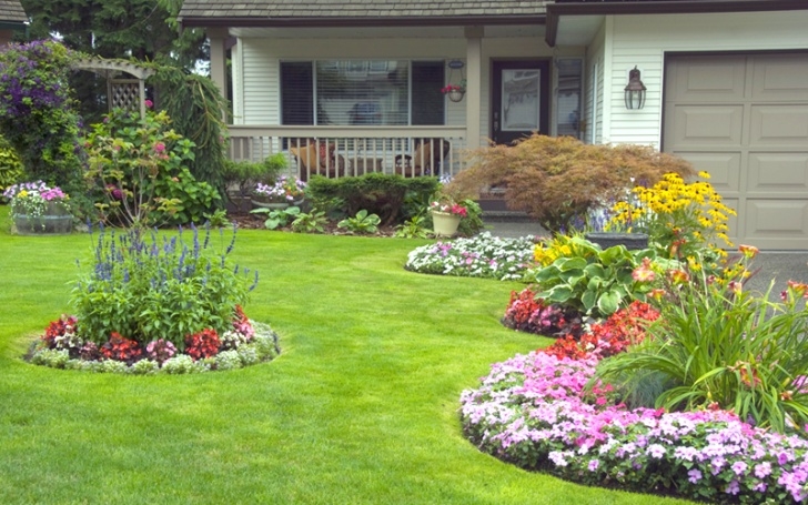 Front Yard Flower Bed Designs 15 Landscaping Ideas For Front Yards - Garden Lovers Club Picture 078