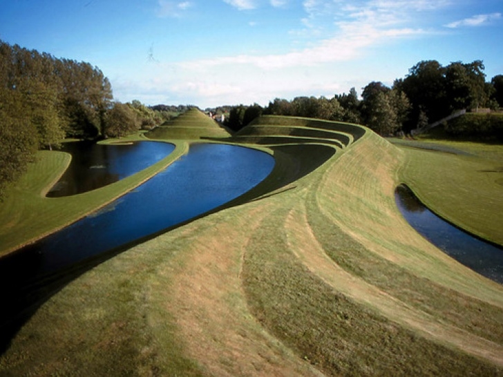 Garden Of Cosmic Speculation Beauty Will Save, Viola, Beauty In Everything Picture 901