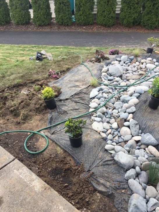 Garden Rain Lawn Edging How To Make A Dry Creek Bed #Amillennialmakes | River Rock Image 785
