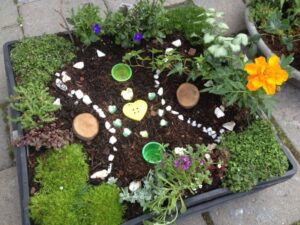 Gardeners World Small Gardens Fairy Gardens Photo 628
