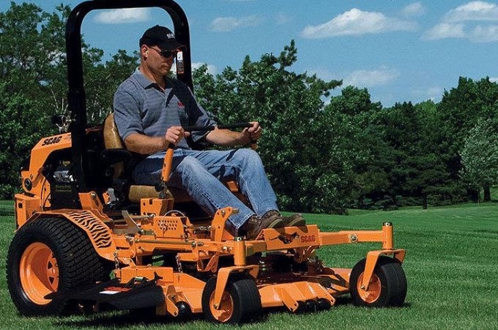 Gardening And Lawn Mowing Services Quality Cut Lawn Care Service - Des Moines Lawn Services Picture 072