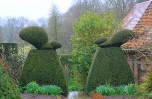 Great Gardens Landscaping Great Dixter- Gardening Inspiration - Growing Nicely Picture 153