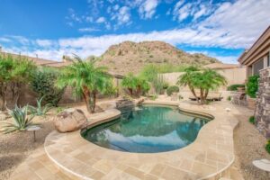 Kidney Shaped Landscape Designs 23 Outdoor Kidney-Shaped Swimming Pools (Photos) | Desert Photo 579