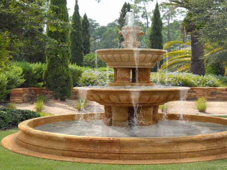 Lawn Fountain Designs Water Fountain Ideas Garden, Front Yard Water Fountain Photo 307