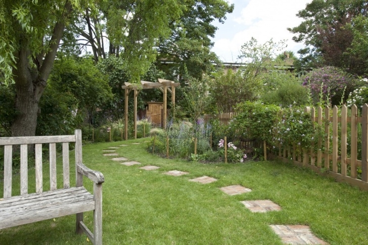 Long Thin Garden Design Garden Design Portfolio | Leaf And Acre Image 052