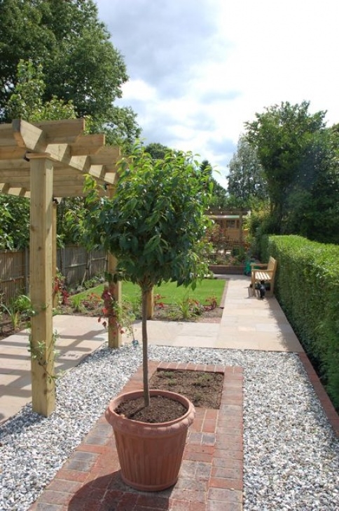 Long Thin Garden Design Long Thin Garden Design - Crowthorne, Berkshire | Narrow Image 519