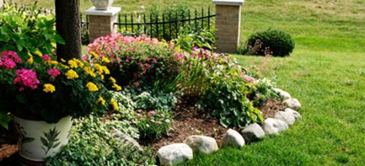 Metal Flower Bed Borders Landscape Edging: Stone, Plastic, Brick Or Metal Picture 817