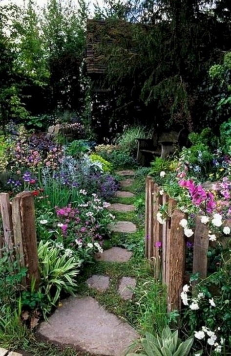 Modern Cottage Garden Design 45 Exquisite Natural Garden Paths For Your Backyard Image 464