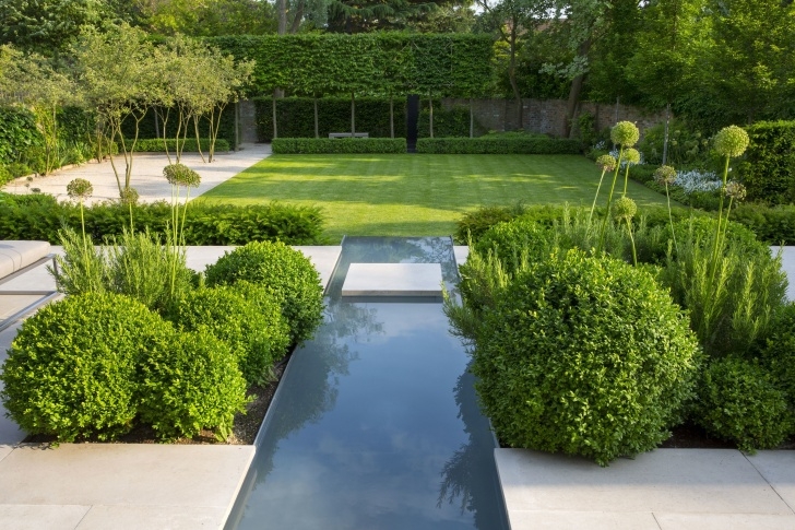 Modern Formal Garden Pin On Contemporary Gardens Image 743