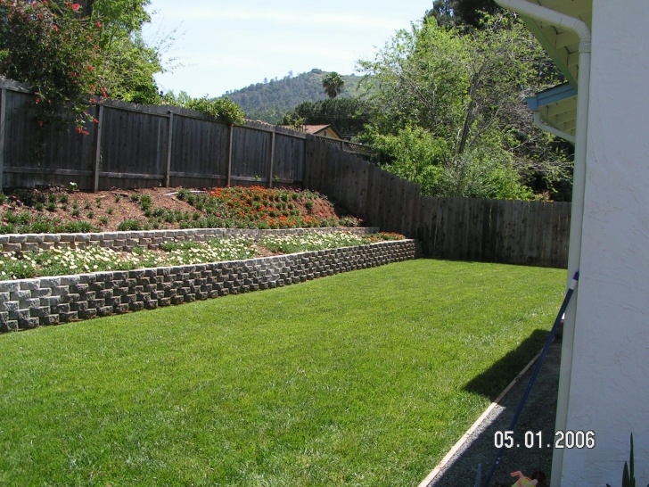 Patio On Sloped Garden Retaining Wall Slope Down To Flat Backyard | Sloped Picture 065