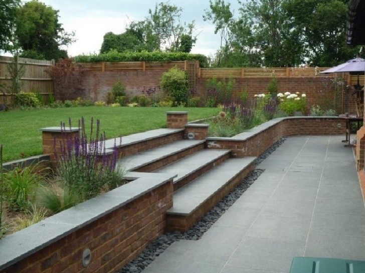 Patio On Sloping Garden Smart Ideas For Sloped Garden Design (55 Pictures | Sloped Picture 669