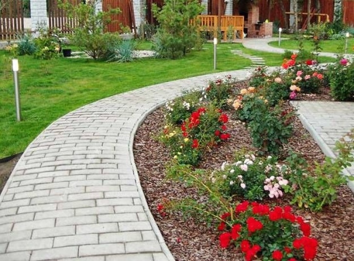 Pavers For Flower Bed Edging 15 Spectacular Yard Landscaping Ideas And Flower Beds With Image 801