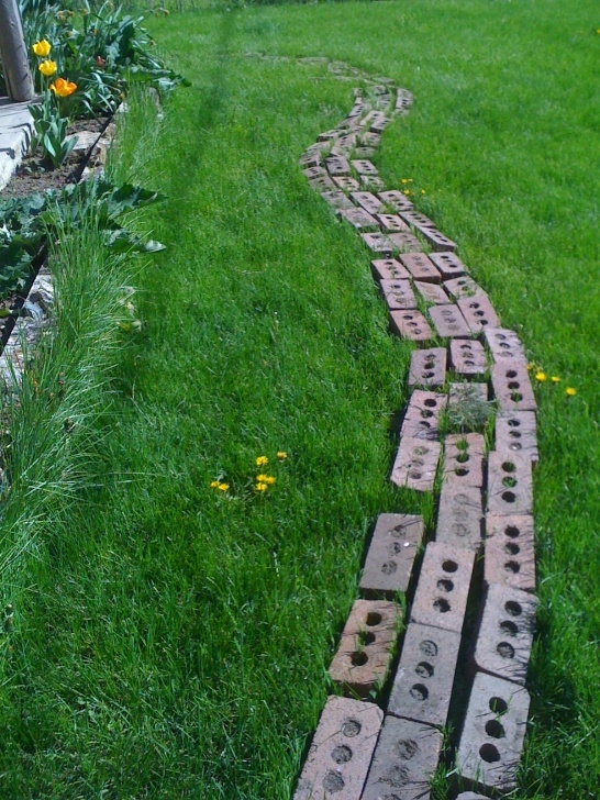 Pavers For Flower Bed Edging Edging A Landscape Bed – Today’s Landscape Tip By Pkj Photo 071