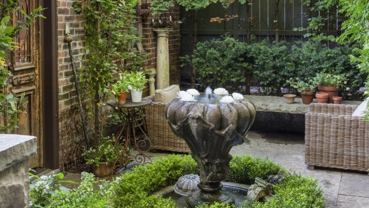 Secret Garden Landscape Tour A Stunning Secret Garden In The City! - Youtube Picture 517