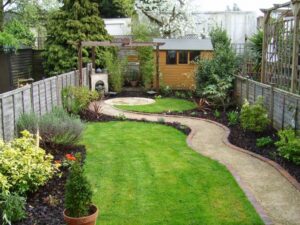 Simple Beautiful Garden Small But Perfectly Formed | Narrow Garden, Small Garden Photo 438 Simple Beautiful Garden Small But Perfectly Formed | Narrow Garden, Small Garden Photo 438