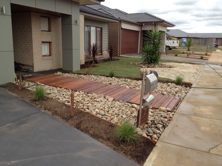 Simple Front Garden Designs Beautiful Contemporary Front Yards - Melton Merbau Picture 547