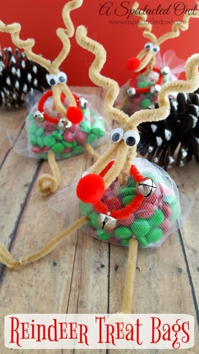 Simple Gifts Community Garden Reindeer Treat Bags - A Spectacled Owl Picture 112