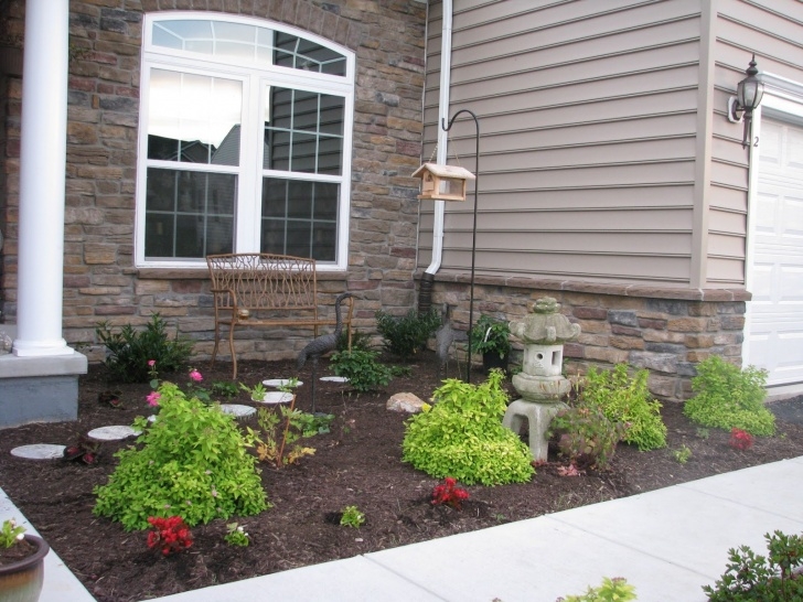 Simple Landscaping Front Of House Landscaping Front Ideas Zone Partial Stone Houses We Photo 150