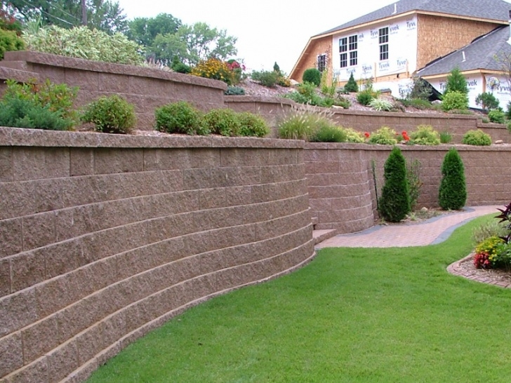 Sloped Backyard Retaining Wall 1000+ Images About Erica'S Backyard On Pinterest | Sloped Image 619
