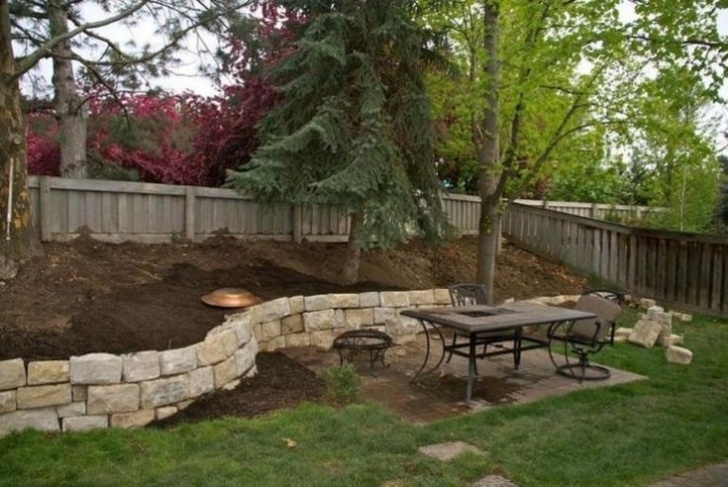 Sloped Backyard Retaining Wall 30+ Wonderful Front Yard Retaining Wall Ideas Perfect For Image 222