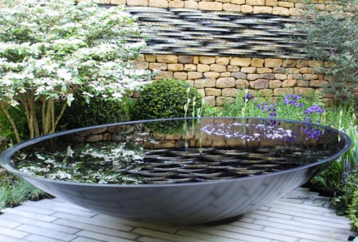 Small Outdoor Water Fountain 20 Small Garden Water Feature Ideas To Add A Little More Photo 284