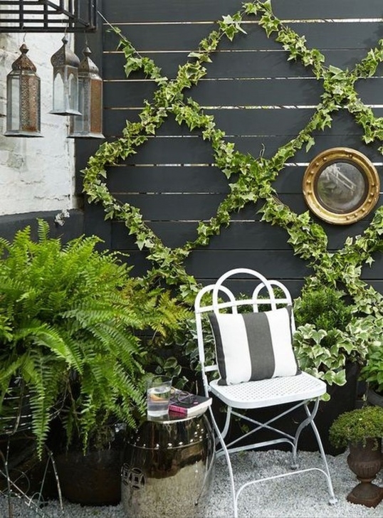 Small Trellis For Indoor Plants 87 Cute And Simple Tiny Patio Garden Ideas | Small Image 589