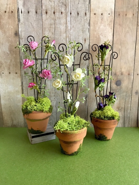 Small Trellis For Potted Plant Thebracelethouse | Flower Trellis, Small Flower Pots, Rose Photo 128