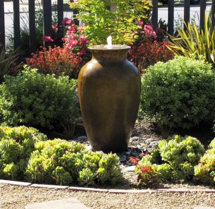 Small Water Fountain For Garden 60 Best Fountain Ideas For Small Gardens Images On Photo 008