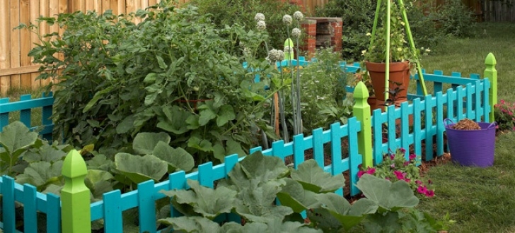 Small White Garden Fence 15 Clever And Inexpensive Ways To Brighten Up Your Garden Photo 989