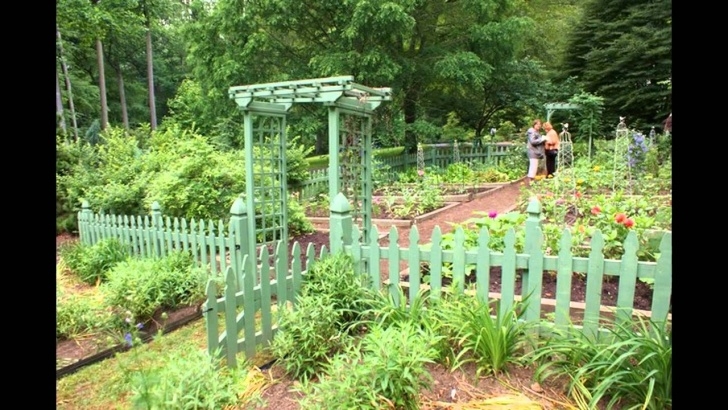 Small White Garden Fence Exotic Picket Fence For Garden Designs - Youtube Picture 290