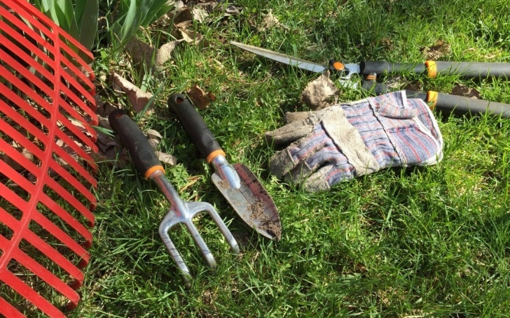 Spring Cleaning Landscaping Annual Spring Cleanup 2015 | Good Shepherd Lutheran Church Photo 292