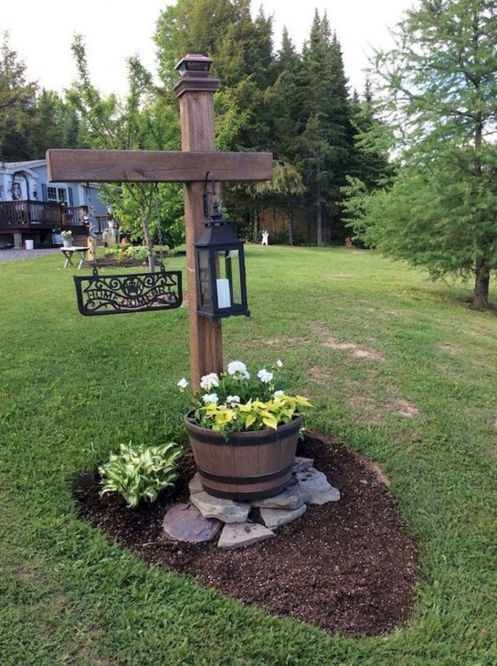 The Gardener Landscape Maintenance 70 Beautiful Low Maintenance Front Yard Garden And Image 410