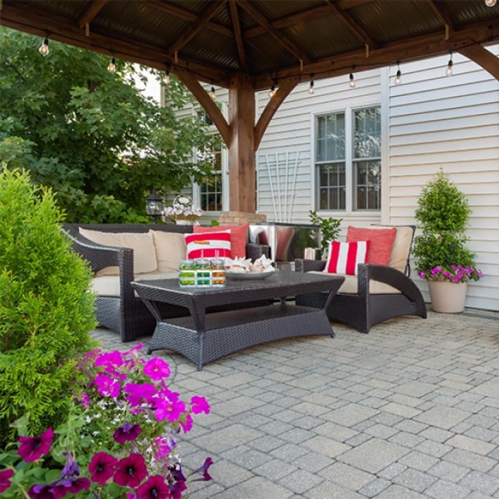 The Yard Makeovers Backyard Makeover On A Budget: 7 Best Inexpensive Backyard Photo 897